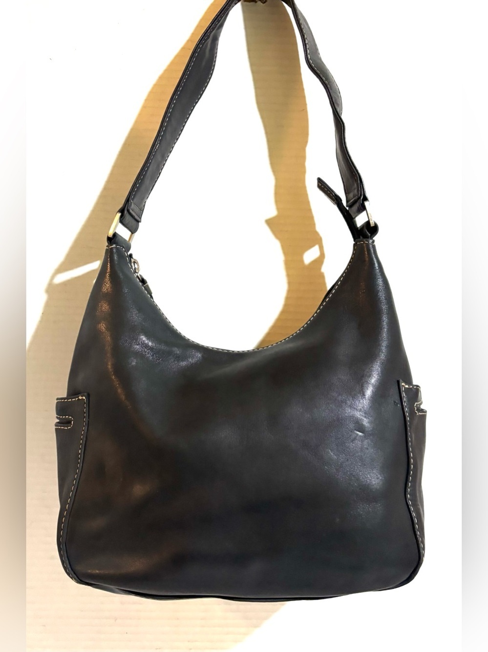 Classic Black Leather Shoulder Bag -